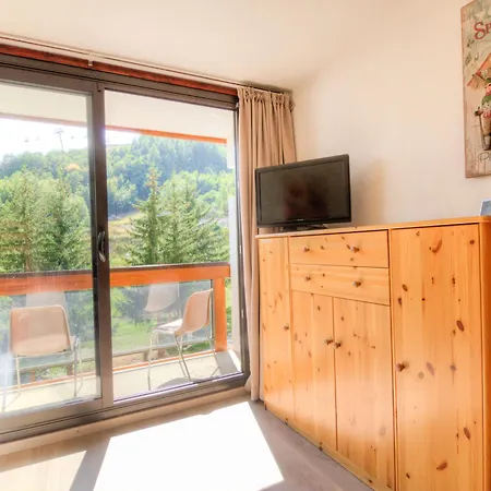 Soyouz Vanguard-41 By Interhome * Le Corbier